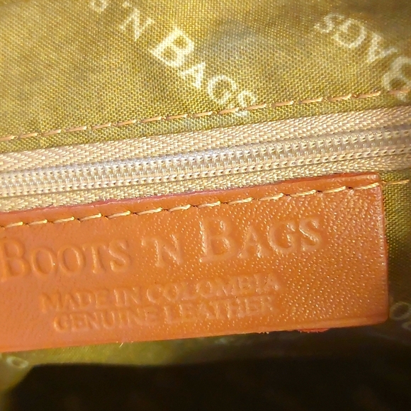 Boots & Bags Crossbody - Picture 12 of 16
